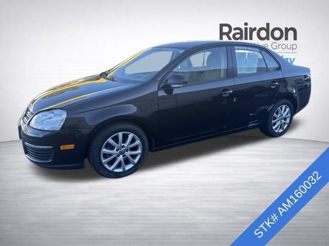 Used 2010 Volkswagen Jetta SE FWD image 3