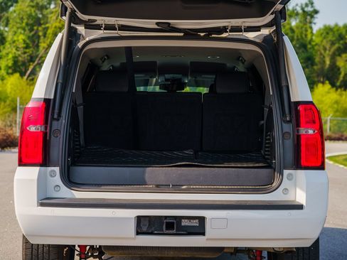 Used 2020 Chevrolet Tahoe LT RWD image 19