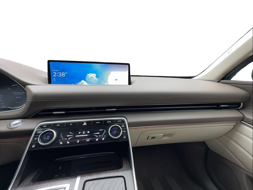 Used 2023 Genesis GV80 3.5T AWD/4WD image 45