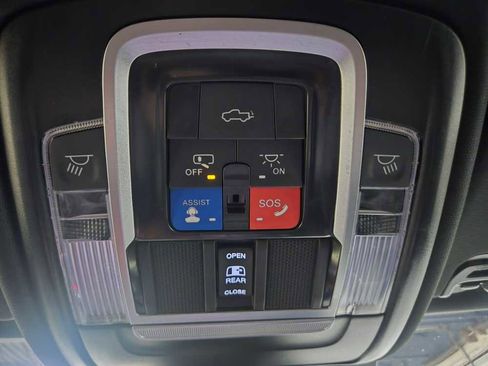 Used 2023 RAM 1500 Limited image 23