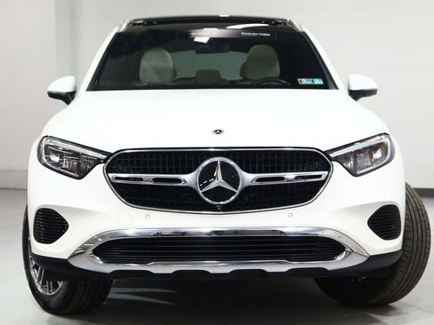 Certified 2023 Mercedes-Benz GLC 300 4MATIC image 3
