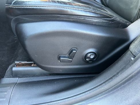 Used 2015 Jeep Cherokee Limited image 21