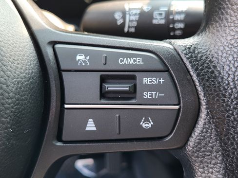 Certified 2024 Honda HR-V LX image 23