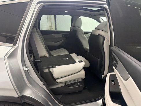 Used 2022 Acura MDX w/ Technology Package FWD image 17