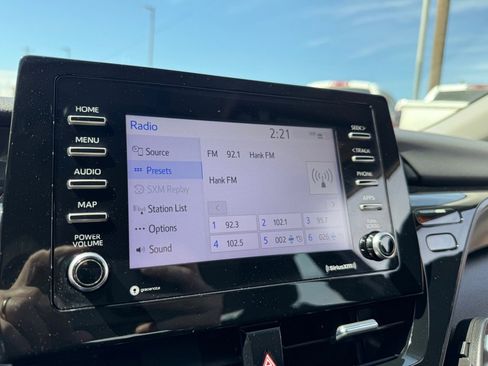 Used 2021 Toyota Camry LE image 27