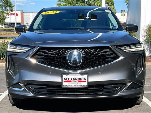 Used 2023 Acura MDX SH-AWD w/ Technology Package image 3