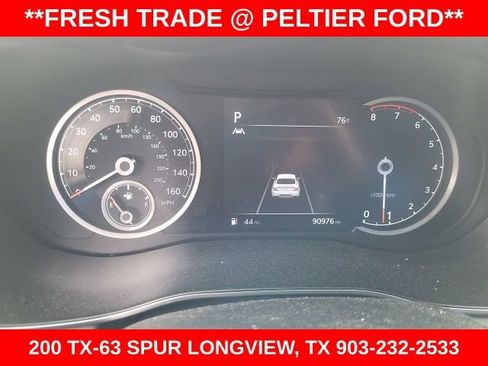 Used 2022 Genesis G70 2.0T image 21