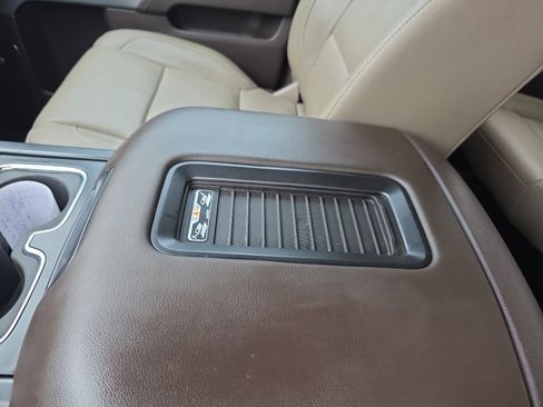 Used 2018 Chevrolet Silverado 1500 LTZ Z71 w/ LTZ Plus Package AWD/4WD image 10