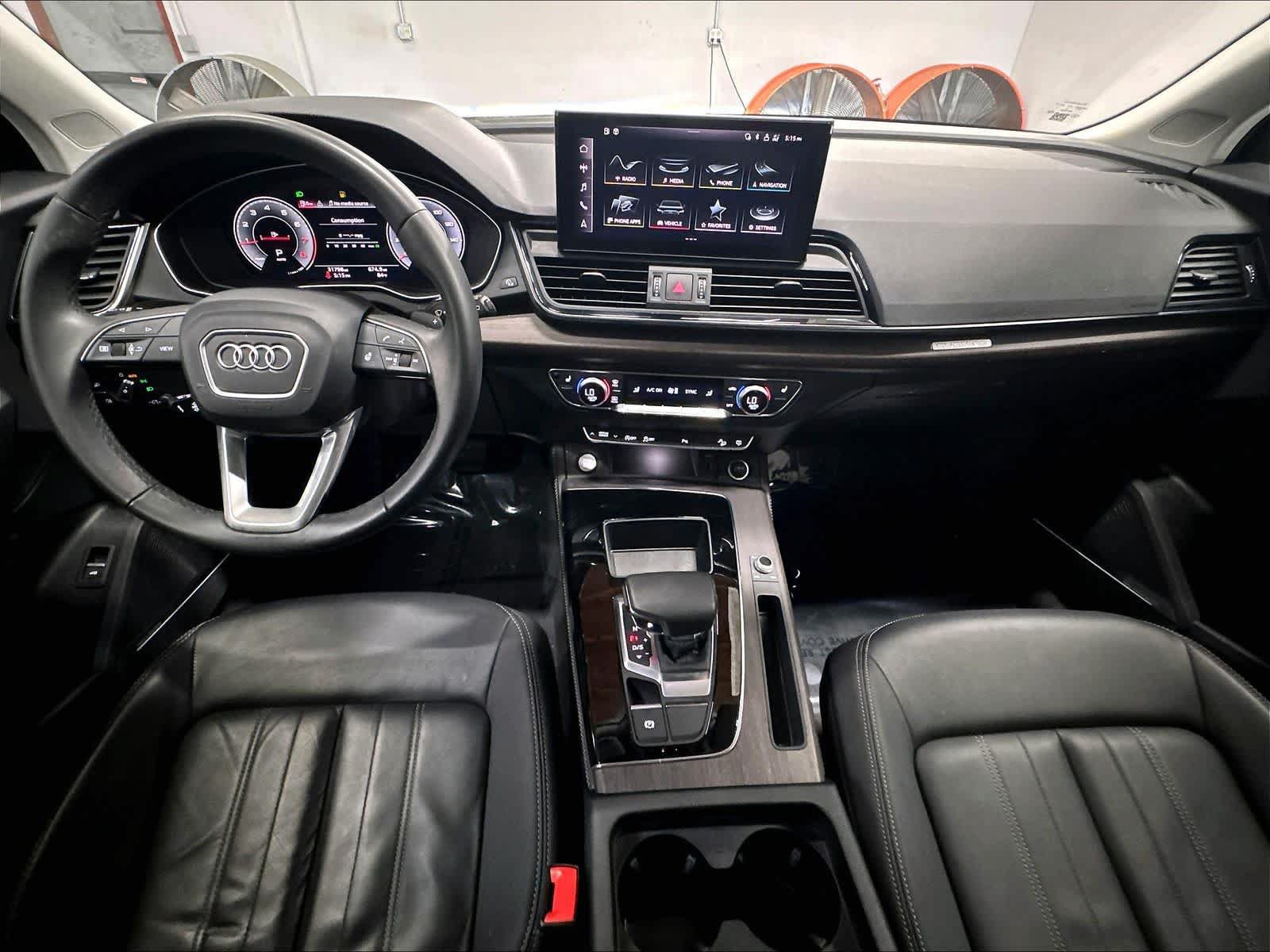 Used 2023 Audi Q5 2.0T Premium Plus w/ Premium Plus Package AWD/4WD image 15