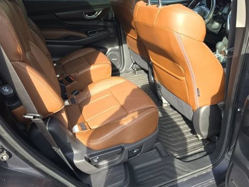 Used 2023 Subaru Ascent Touring AWD/4WD image 10