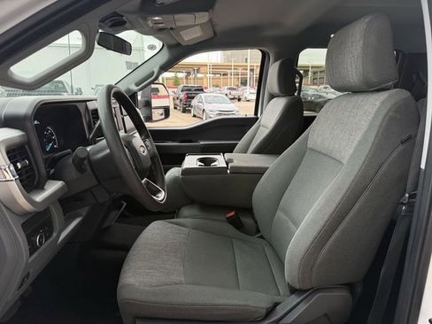 Used 2025 Ford F250 4x4 Crew Cab Super Duty image 26