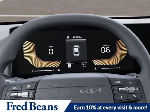 New 2025 Kia K4 LXS image 22