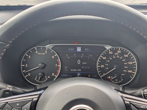 Used 2024 Nissan Altima 2.5 SR AWD/4WD image 22