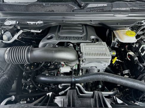 New 2026 RAM 1500 Limited AWD/4WD image 18