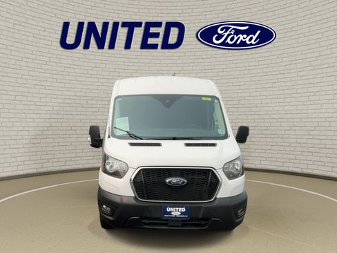 Used 2024 Ford Transit 250 148 Medium Roof w/ Exterior Upgrade Package RWD image 3