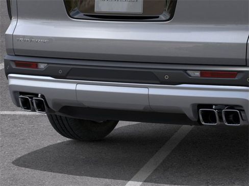 New 2026 Chevrolet Traverse LT image 14