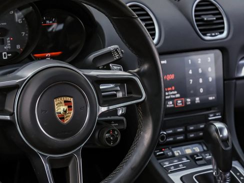 Used 2019 Porsche 718 Cayman S RWD image 17