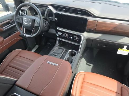 New 2026 GMC Sierra 2500 Denali Ultimate image 28