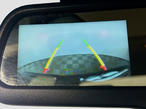 Used 2018 RAM 1500 Express image 17