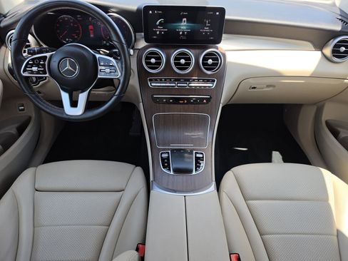Used 2022 Mercedes-Benz GLC 300 4MATIC w/ Premium Package Lite image 14