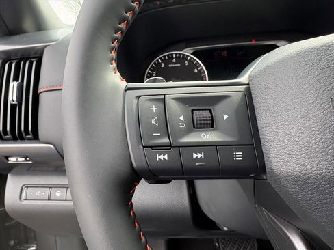 New 2026 Nissan Pathfinder Rock Creek image 12