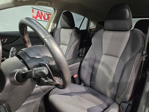 Used 2021 Subaru Crosstrek 2.0i Premium AWD/4WD image 24