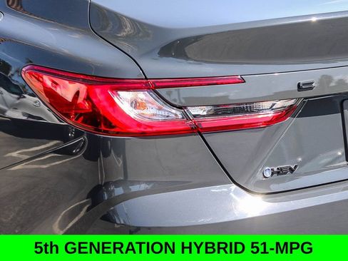 Used 2025 Toyota Camry LE FWD image 7