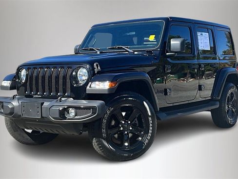 Used 2021 Jeep Wrangler Unlimited Sahara image 3