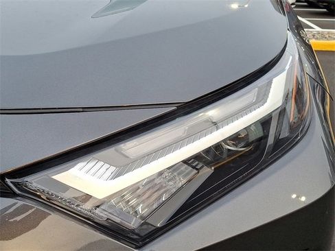 Certified 2022 Toyota RAV4 XLE w/ Convenience Package image 14