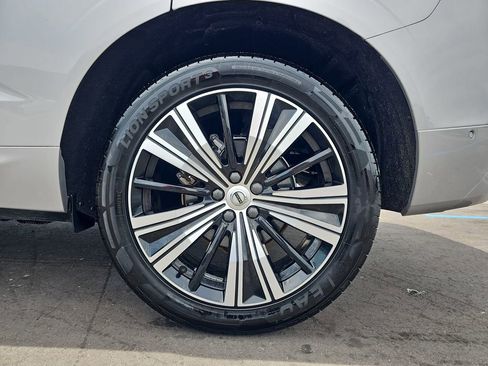Used 2023 Volvo XC60 B5 Plus w/ Protection Package Premier FWD image 38