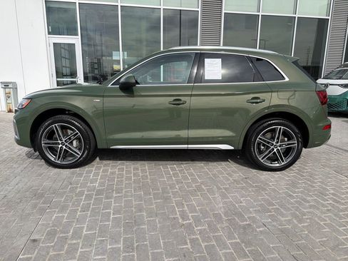 Used 2024 Audi Q5 e Premium Plus image 2
