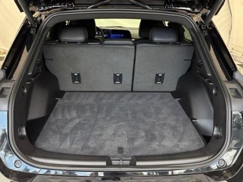 Used 2024 Chevrolet Equinox EV RS FWD image 4