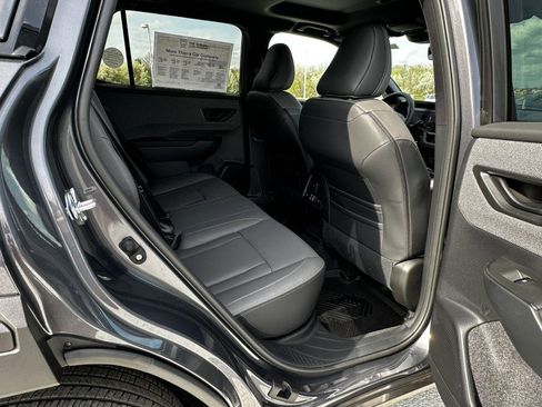 New 2026 Subaru Outback Limited AWD/4WD image 10