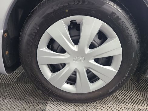 Used 2015 Subaru Impreza 2.0i AWD/4WD image 16