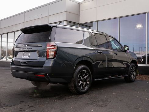 Used 2021 Chevrolet Suburban Z71 w/ Z71 Off-Road Package image 6