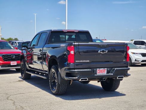 Used 2022 Chevrolet Silverado 1500 LT Trail Boss w/ LT Trail Boss Premium Package AWD/4WD image 5
