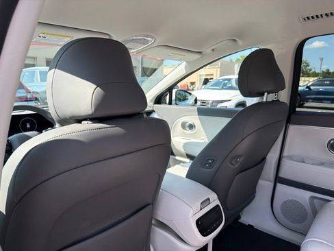 Certified 2026 Hyundai Ioniq 9 SEL AWD/4WD image 26