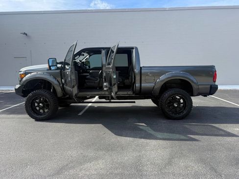 Used 2016 Ford F250 Lariat w/ Lariat Ultimate Package image 7