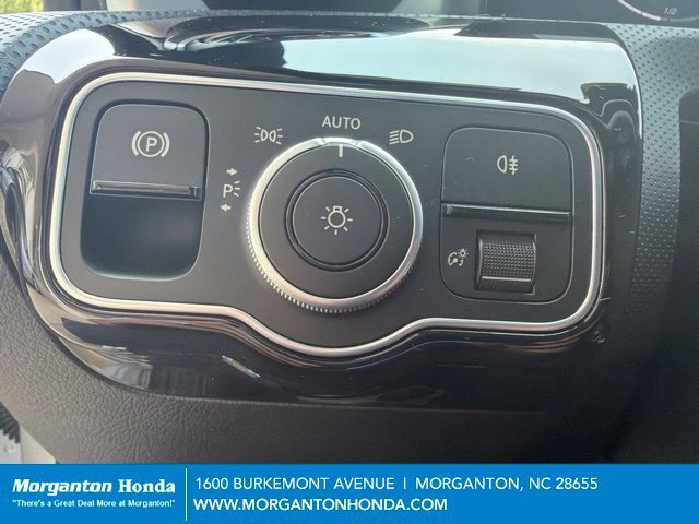 Used 2025 Mercedes-Benz CLA 250 4MATIC image 16
