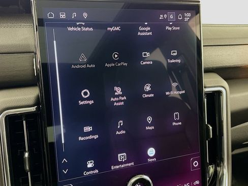 New 2026 GMC Yukon Denali w/ Advanced Technology Package image 15