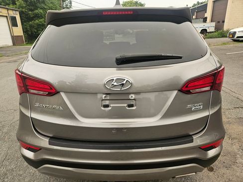 Used 2018 Hyundai Santa Fe Sport w/ 2.4L Value Package 02 AWD/4WD image 3