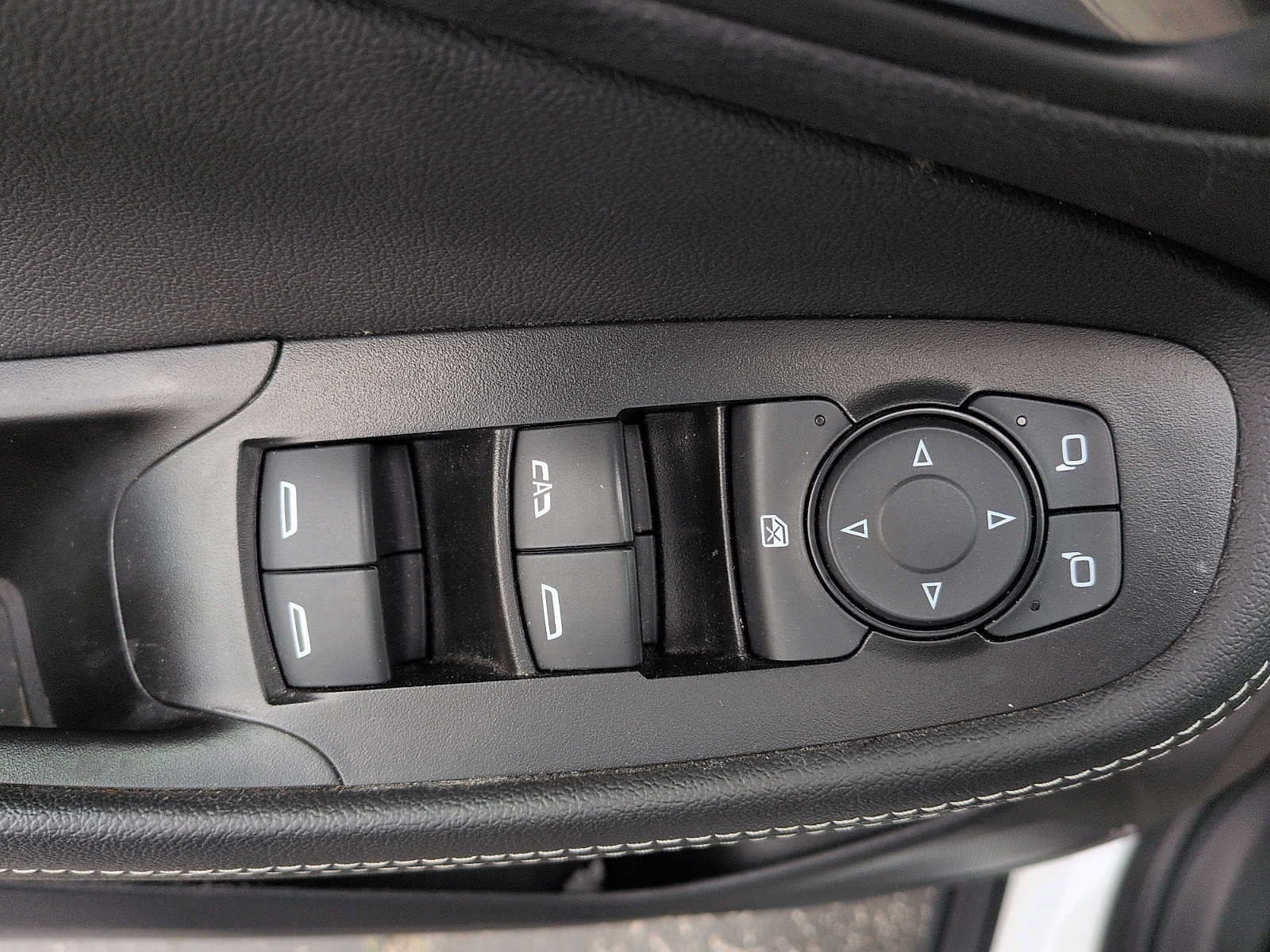 Used 2025 Buick Encore GX Preferred FWD image 14