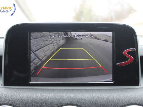 Used 2018 Kia Stinger image 25