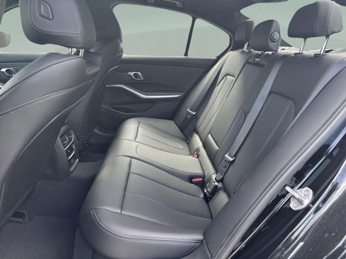 Used 2025 BMW 330i xDrive Sedan image 28