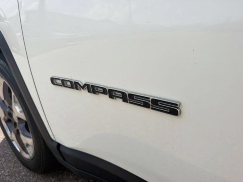 Used 2020 Jeep Compass Limited FWD image 14