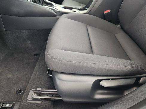 Used 2024 Toyota Corolla LE FWD image 25