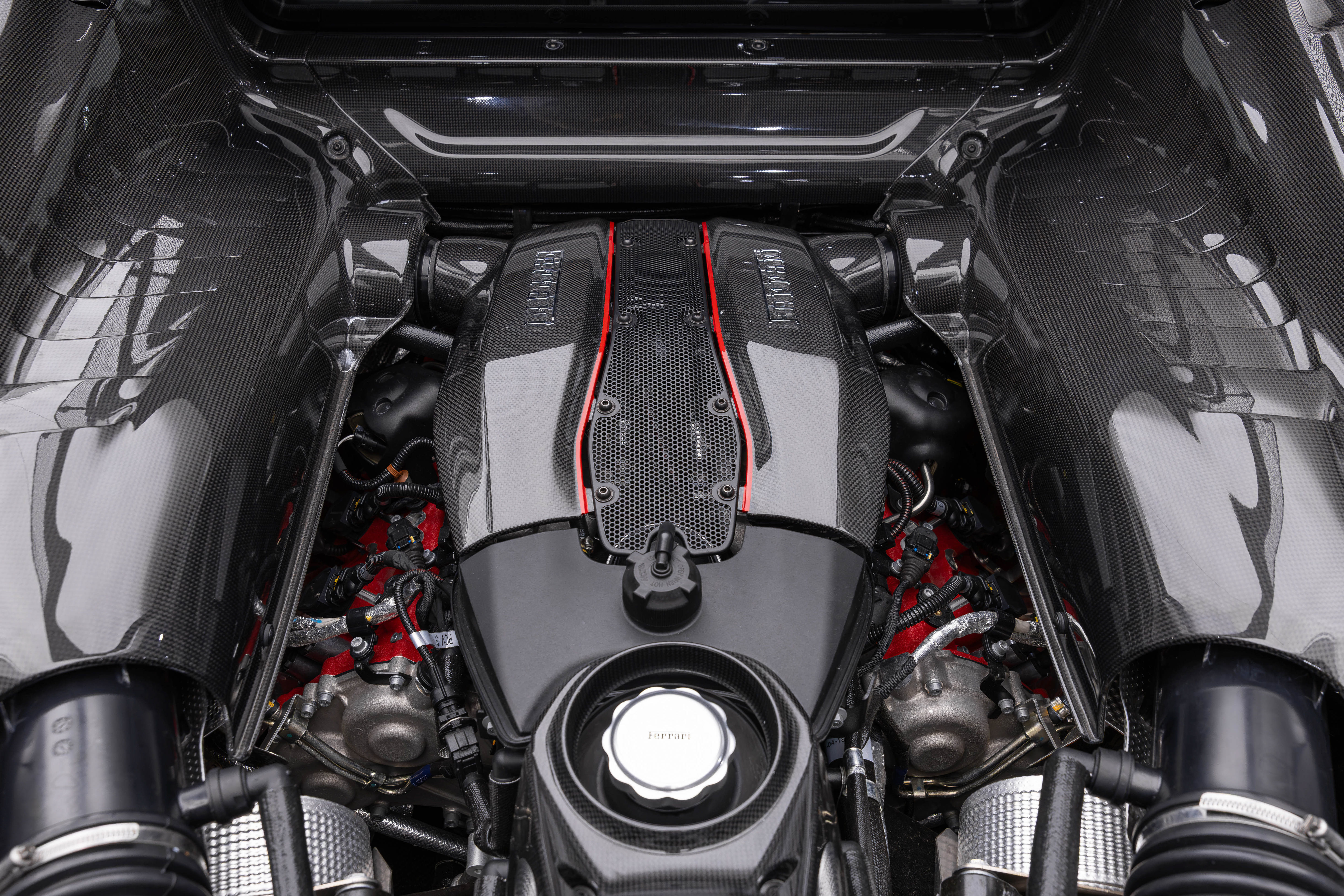 Used 2019 Ferrari 488 Pista Coupe RWD image 52