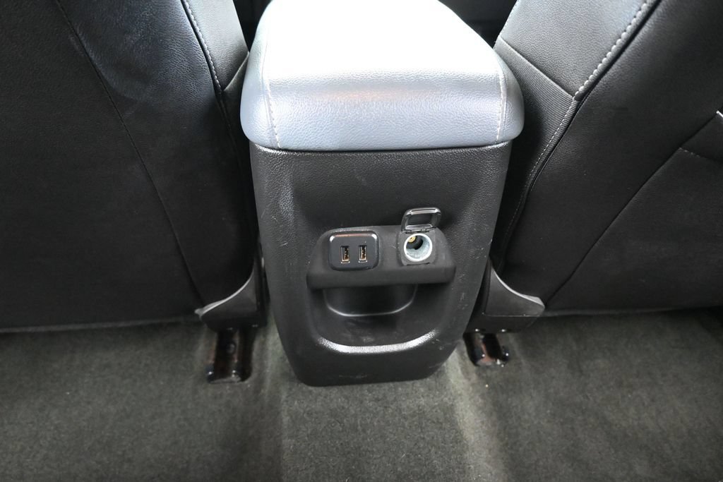 Used 2017 Chevrolet Colorado Z71 AWD/4WD image 41