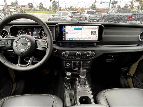 New 2025 Jeep Gladiator High Tide image 5