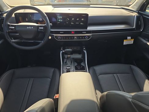 New 2026 Kia Sorento S AWD/4WD image 12
